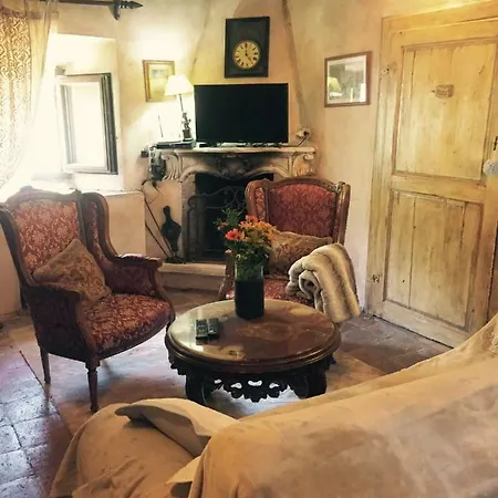 Il Priorato Alojamento de Acomodação e Pequeno-almoço Pescia